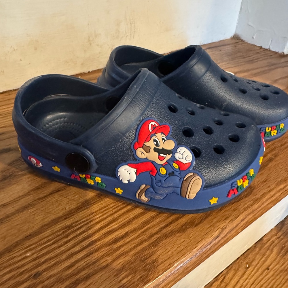 Super Mario Bros Slip Ons